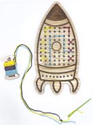 Drevené tvary na šnurovanie - MiniDots - Raketa
